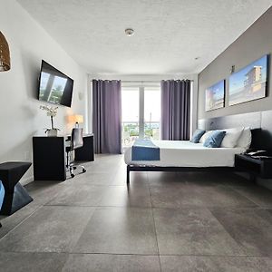 Habitación con Cama King